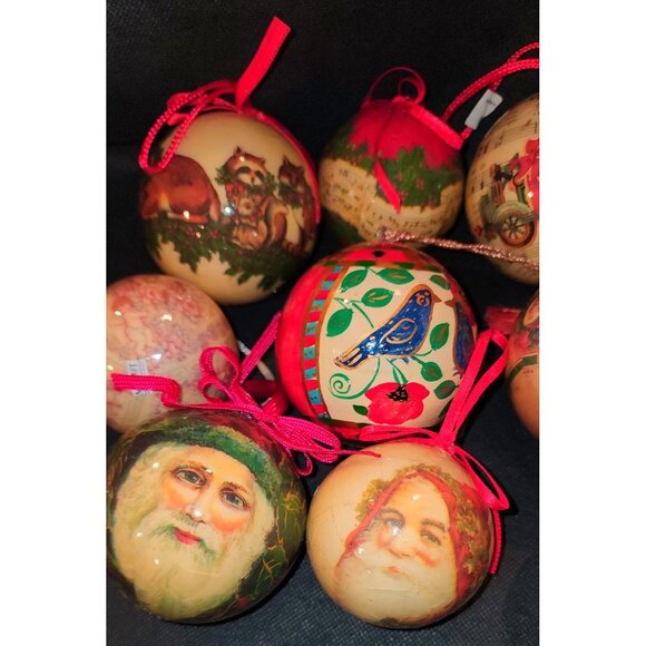 Vintage Christmas Ornaments Set Of 9 Hand-Painted Wooden Baubles Festive - Picture 2 of 10